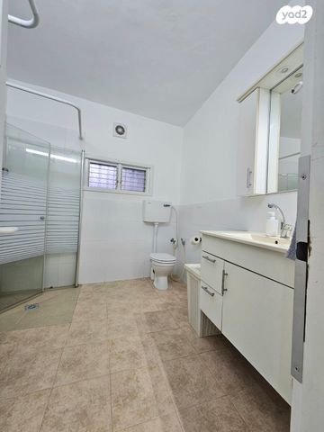 בית פרטי/ קוטג', משה רבנו, רמלה