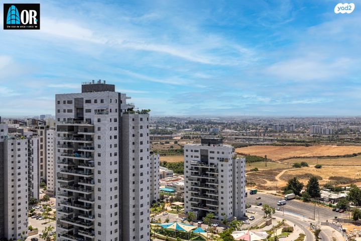 גג/ פנטהאוז, אודם, צמרות המושבה, באר יעקב