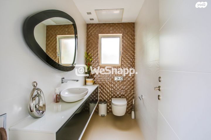 בית פרטי/ קוטג', הרקיע, הגולף, קיסריה