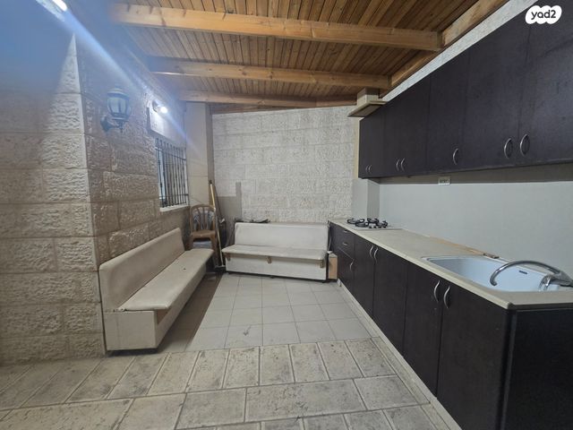 דירת גן, ליכטנשטיין, חומת שמואל, הר חומה, ירושלים