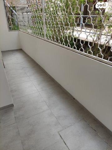 דירה, בר גיורא 29, הדר עליון, חיפה