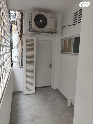 דירה, בר גיורא 29, הדר עליון, חיפה