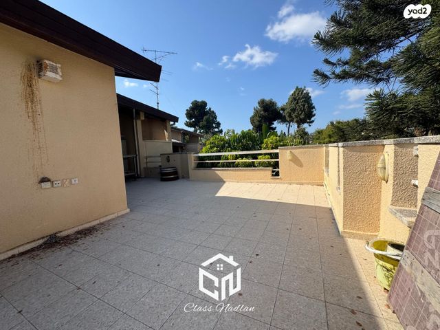 דו משפחתי, רמת חן, רמת גן