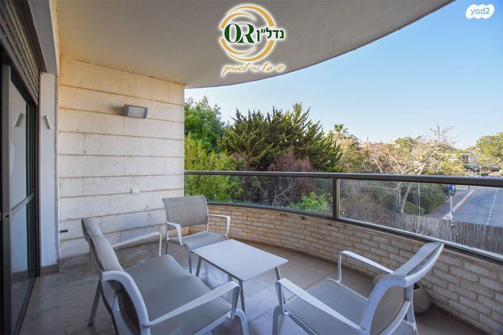 דירה, אלון, רמת השרון