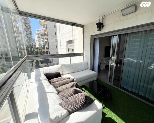 דירה, פרדס חנה כרכור