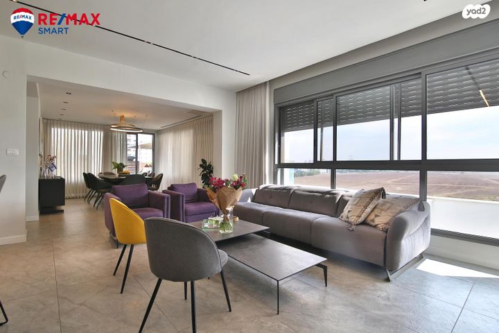 גג/ פנטהאוז, יקינטון, גבעת הרקפות, קרית ביאליק