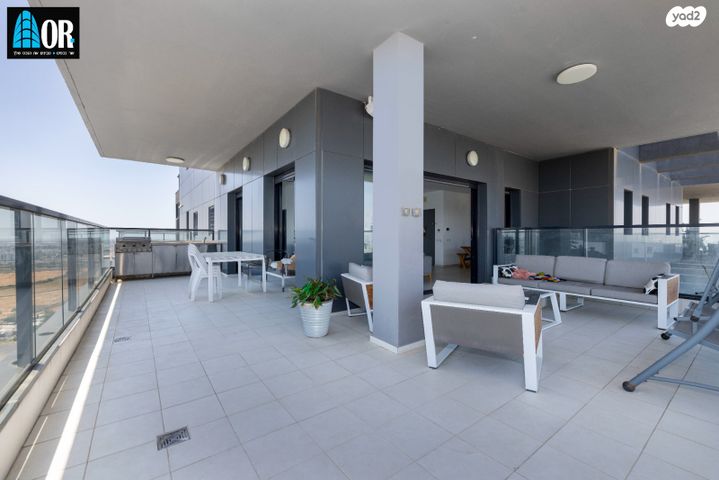 גג/ פנטהאוז, אודם, צמרות המושבה, באר יעקב