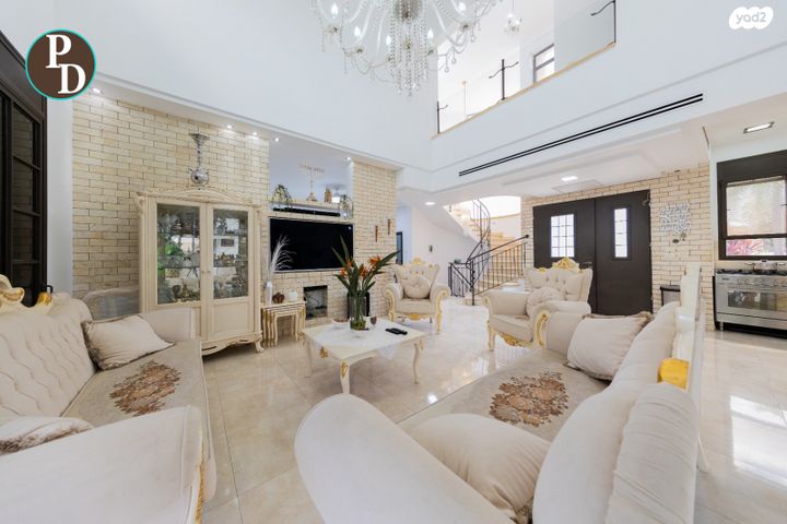 בית פרטי/ קוטג', האלה, פרדסיה, פרדסיה