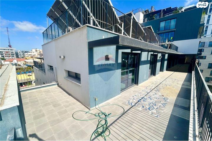 גג/ פנטהאוז, ויטל 23, פלורנטין, תל אביב יפו