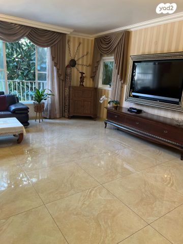 בית פרטי/ קוטג', חטיבת קרייתי, רמב"ם, ראשון לציון