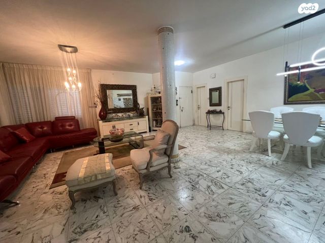 בית פרטי/ קוטג', פרופסור חיים שיבא, נווה מנחם, באר שבע