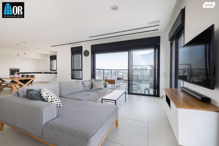 גג/ פנטהאוז, אודם, צמרות המושבה, באר יעקב