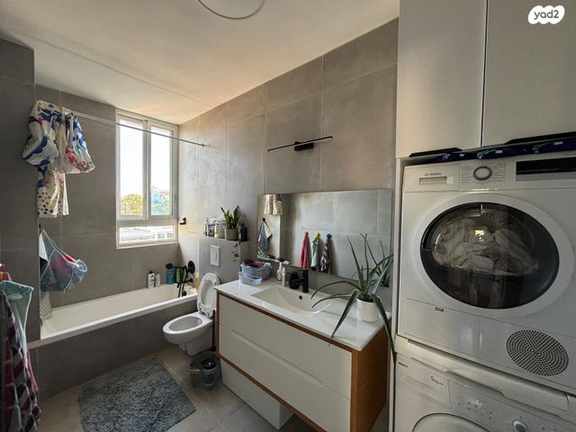 גג/ פנטהאוז