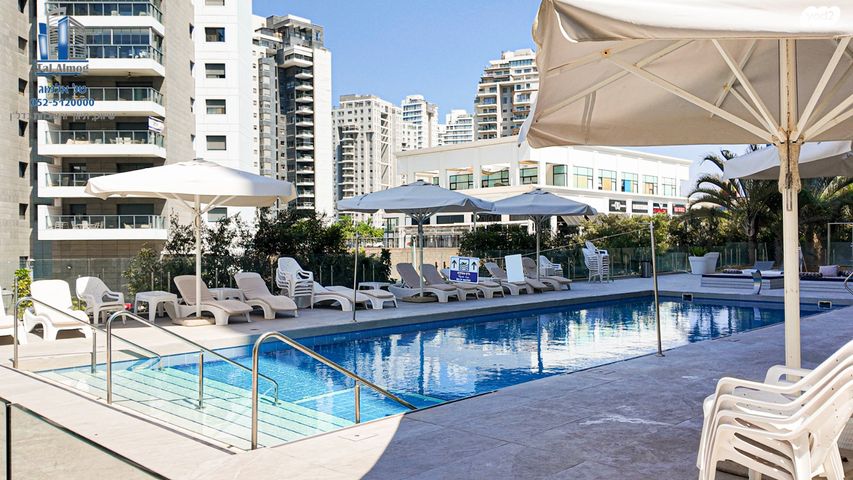 דירה, דודו דותן, עיר ימים, נתניה