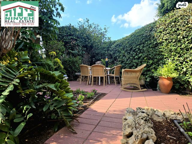 דו משפחתי, ש"י עגנון, מרכז דרום, רעננה