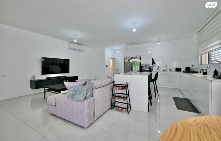 דירה, שעריים, רחובות