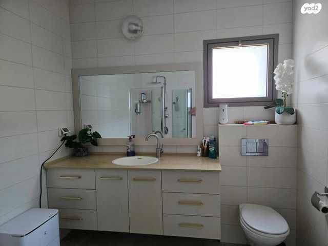 בית פרטי/ קוטג', עיט 7, פלח שבע, באר שבע