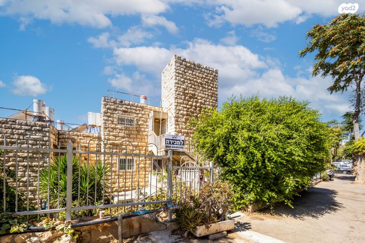 דירה, שלמה בן יוסף 258, ארמון הנציב, תלפיות מזרח, ירושלים