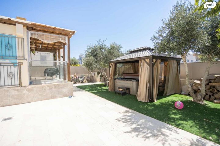 בית פרטי/ קוטג', עיט 7, פלח שבע, באר שבע