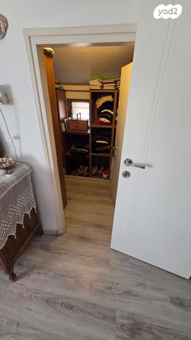 דו משפחתי, עתלית