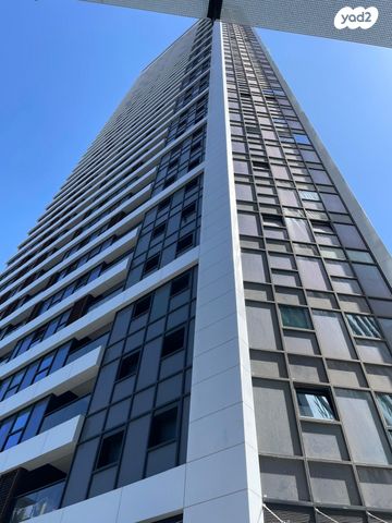 תוצרת הארץ 5