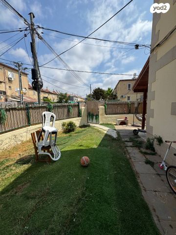 דירה, שבטי ישראל 15, גבעת אולגה, חדרה