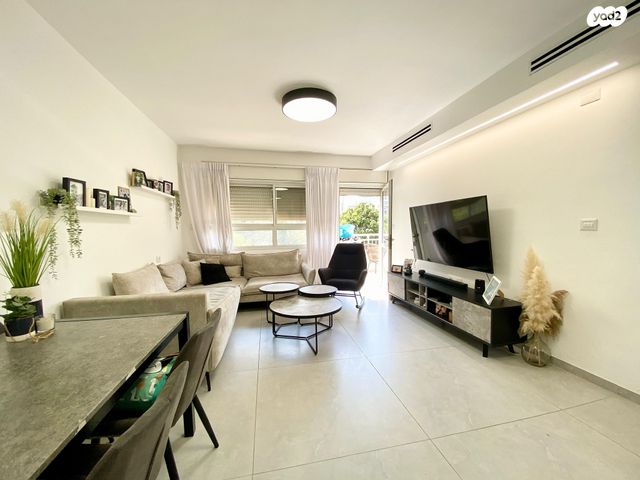 דירה, נהלל, הפארק - צפון ותיק, חדרה