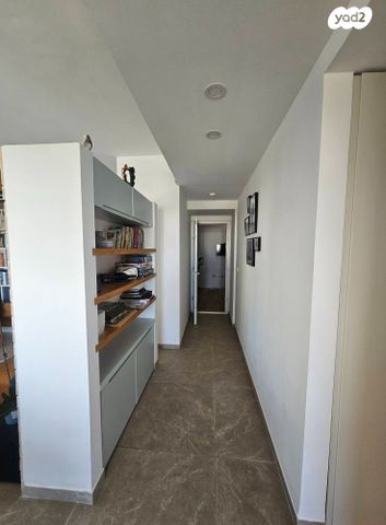 דירה, גרשום, נווה רם, שיכון מזרחי, רמת גן