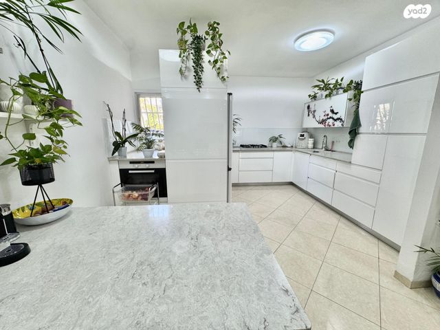 דירת גן, נאות שקמה, ראשון לציון