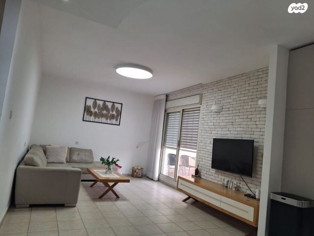 דירה, הכרמים, מודיעין מכבים רעות