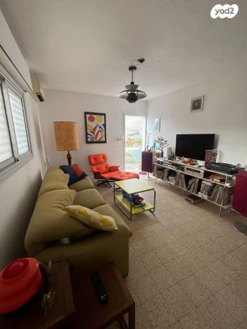 גג/ פנטהאוז, אנדריוס, מכללת תל אביב יפו, דקר, תל אביב יפו