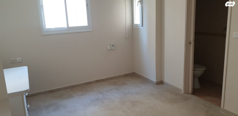 דירה, התקופה, גבעת הורדים, רסקו, ירושלים