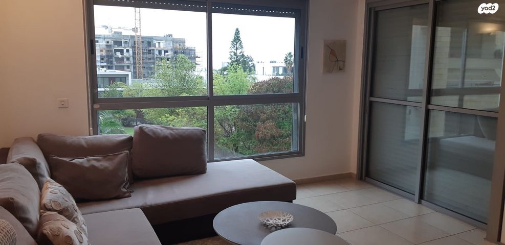 דירה, רמת השרון