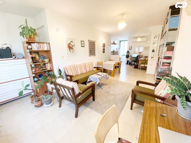 דירה, שילה, שכונת יהלום, מרכז העיר ב, רמת גן