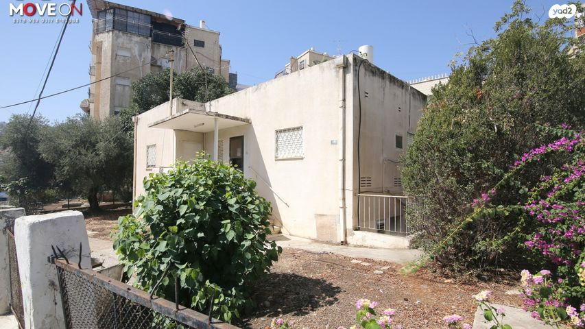 מגרשים, טבור הארץ, קרית שמואל, טבריה