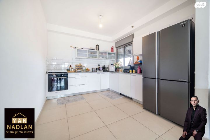 דירה, משה שמיר 1, נווה גן, פתח תקווה