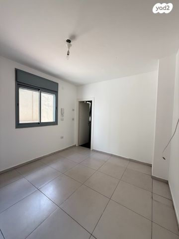 דירת גן, העמל, נחלת גנים, רמת גן