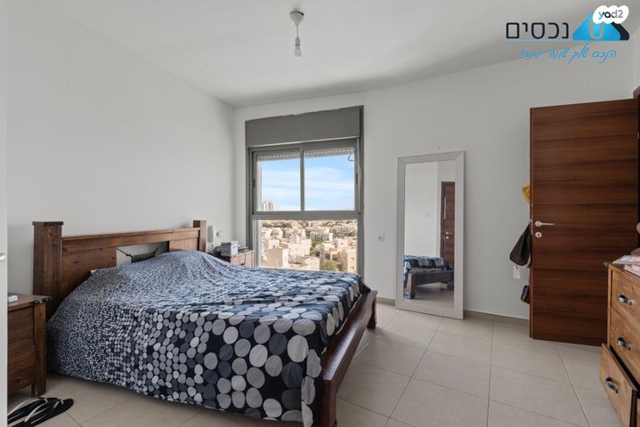 דירה, מגדל המנורה, אבני חן, מודיעין מכבים רעות