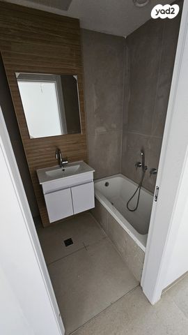 דירה, המכבים, המכבים, גבעת זאב