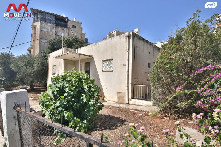 מגרשים, טבור הארץ, קרית שמואל, טבריה