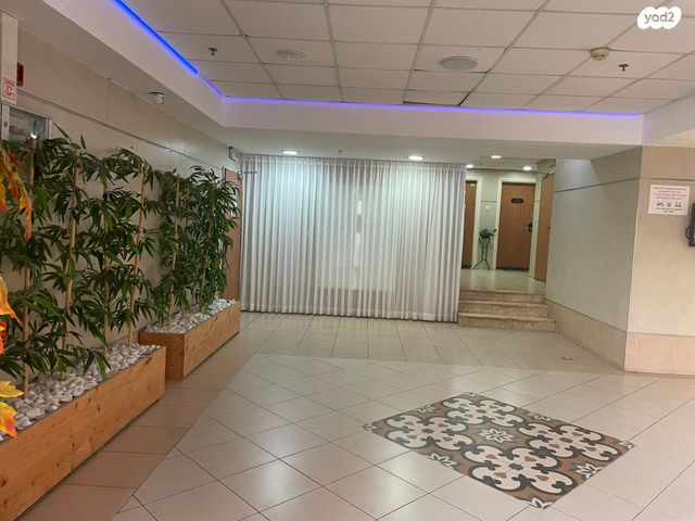 דירה, האיילון 15, גני יער, לוד