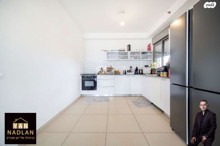 דירה, משה שמיר 1, נווה גן, פתח תקווה