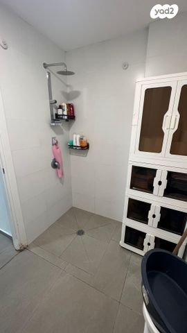 דירת גן, דוד רמז, שיכון ותיקים, חולון