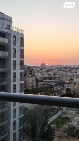 נווה עופר, תל כביר