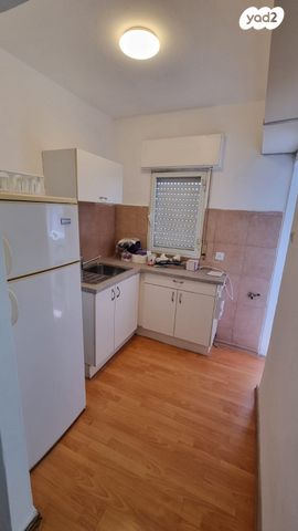 דירה, דרך צרפת, קרית שפרינצק, חיפה