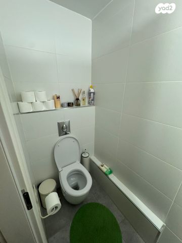 דירה, גרציאני יצחק, תל אביב יפו