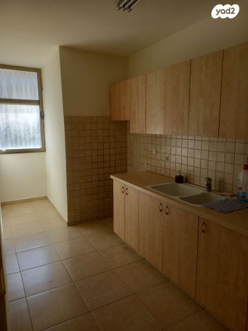 דירה, נתניה