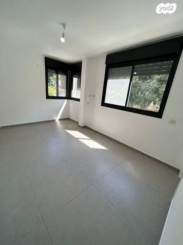 דירה, הרב חבה אליהו, שכונת חשמונאים, מרכז העיר א, רמת גן