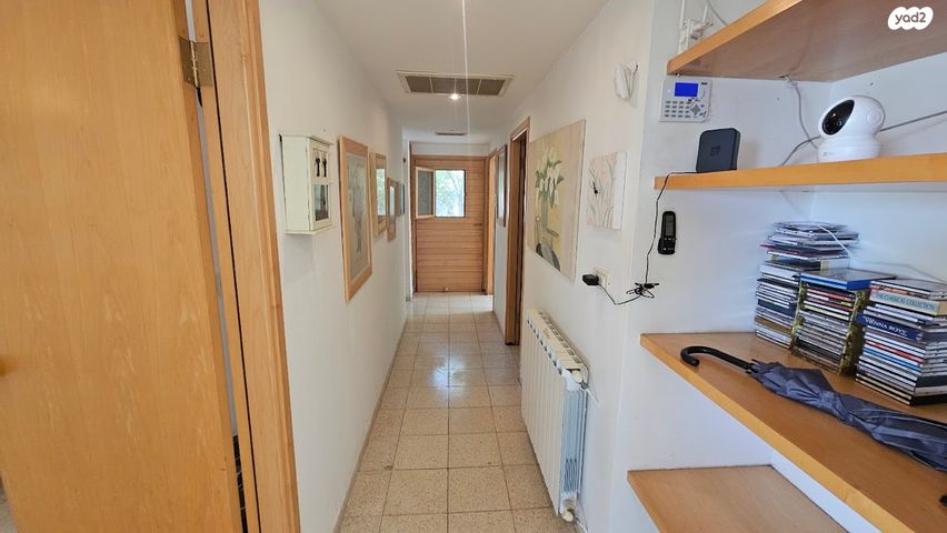 בית פרטי/ קוטג', לוטם, הפרחים, כפר ורדים