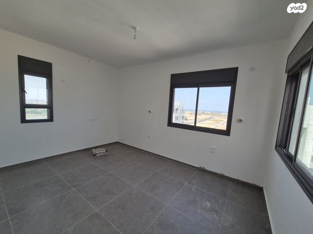 גג/ פנטהאוז, ההזנק 5, פארק העסקים האלף, ראשון לציון